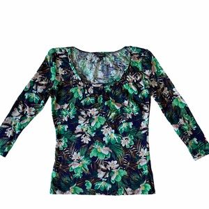 Aritzia Talula Womens Floral Blue Green Tee Small